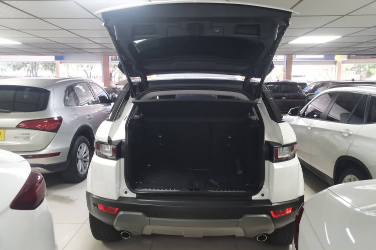 Used Land Rover Range Rover Evoque 2018 240 PS SE Smart Brilliance Edition