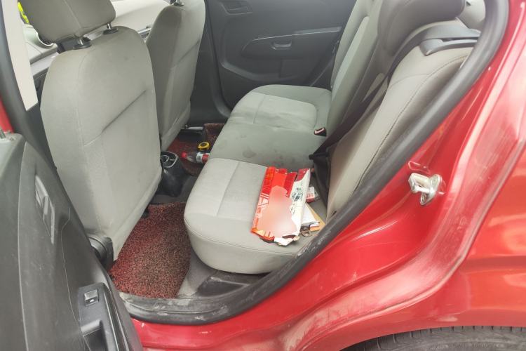 Used Chevrolet Aveo Sonic 2011 Sedan 1.4L Automatic SL
