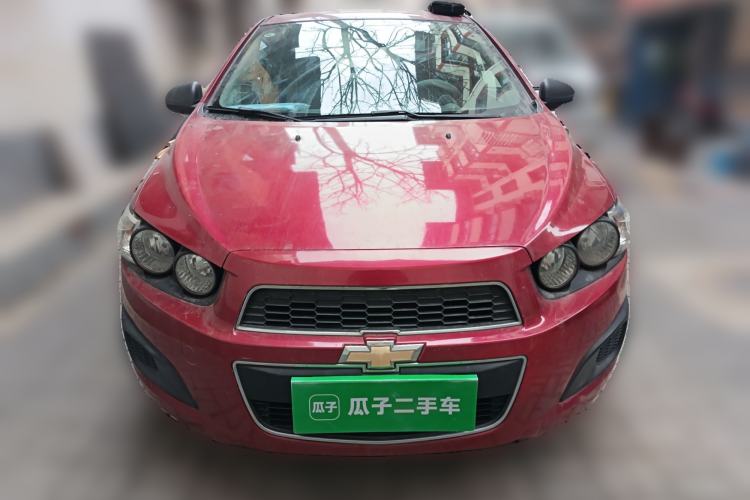 Used Chevrolet Aveo Sonic 2011 Sedan 1.4L MT SL
