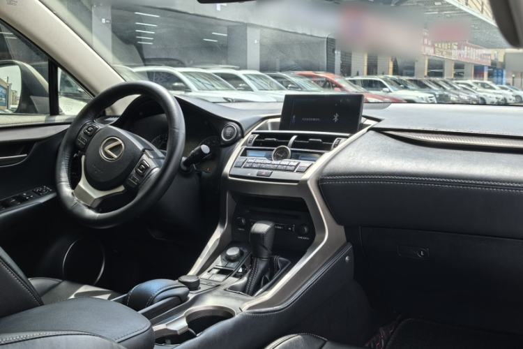 Used Lexus NX 2015 200 Front-Wheel Drive X-Trail SE Edition