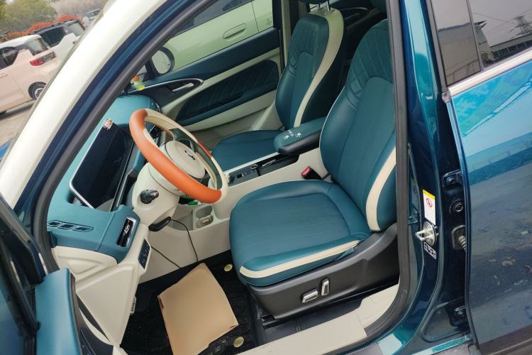 Used ORA Good Cat 2021 400km Standard Range Athena Edition Lithium Iron Phosphate Left Front Seat