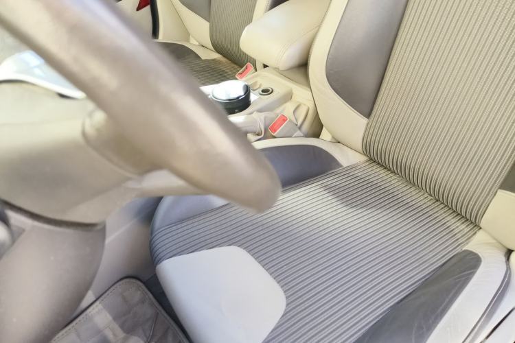 Used Ford Focus 2012 Sedan 1.6L Automatic Fashion Edition