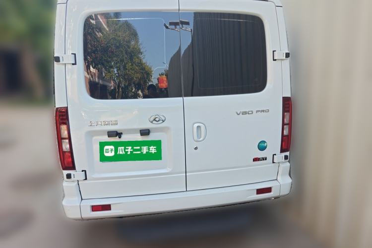 Used SAIC MAXUS Xintu V80 2025 PRO Aoyuntong 2.0T Automatic Long Wheelbase Ultra-Low Roof 6/7/8/9-Seater