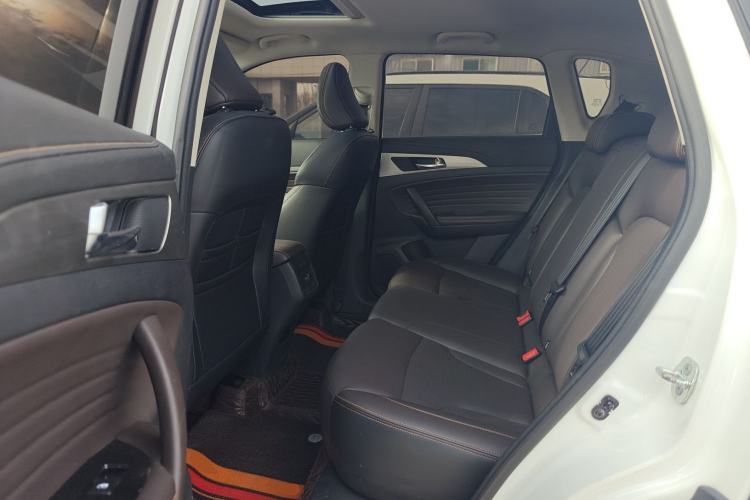 Used CHANGAN CS35PLUS 2018 1.6L Manual Changlian Edition China V Standard