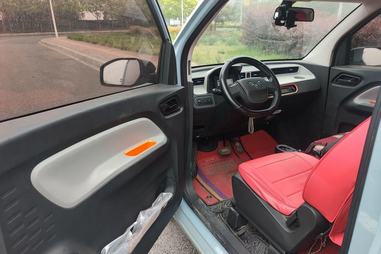 Used Wuling Hongguang MINIEV 2021 Macaron Fashion Edition Lithium-Ion Battery Driver Seat