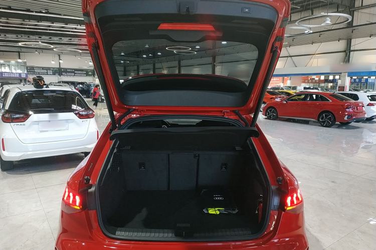 Used Audi A3 2023 Sportback 35 TFSI Fashionable Sports Model
