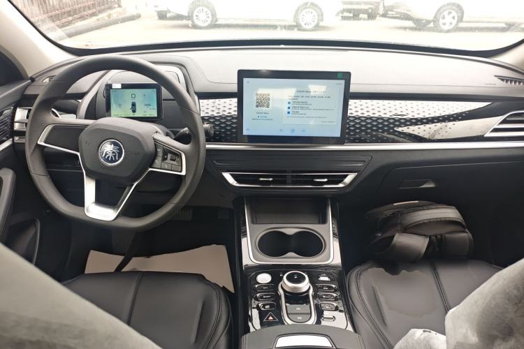 Used BYD Qin PLUS 2021 EV 400KM Leading Comfort Edition