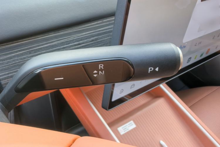 Used ONVO L60 2024 60 kWh Rear-Drive Version
