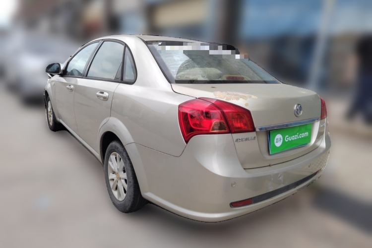 Used Buick Excelle 2013 1.5L Automatic Classic Model
