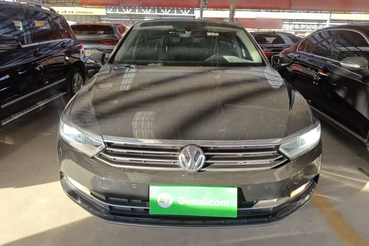 Used Volkswagen Magotan 2018 330TSI DSG Luxury Model