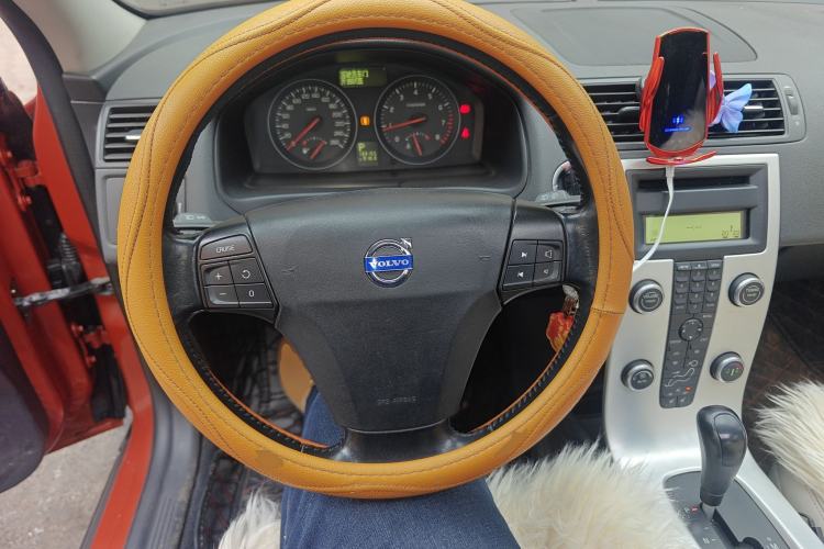 Used Volvo C30 2012 2.0L Aktiv Dynamic Package Edition
