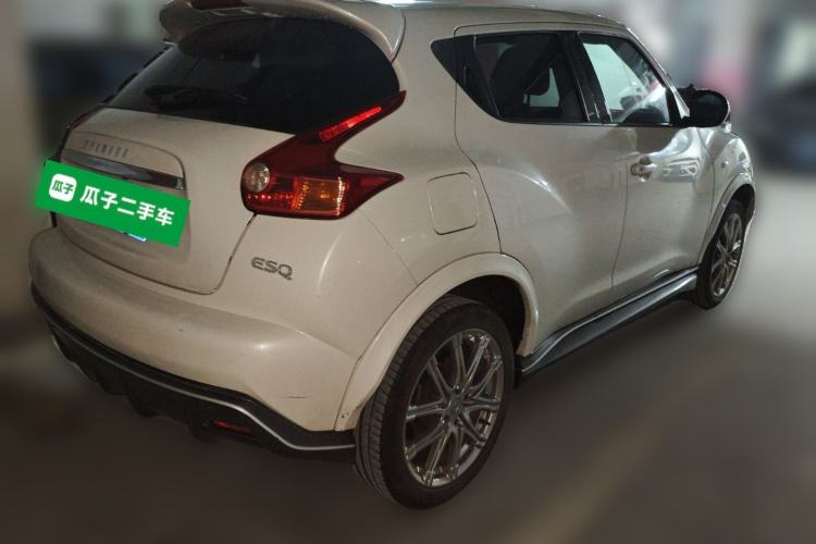 Used Infiniti ESQ 2014 1.6L Spontaneous Edition