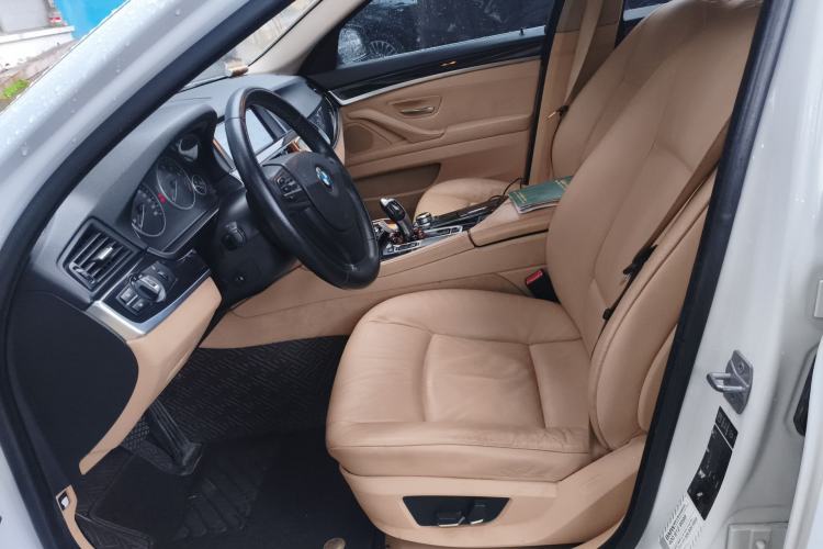 Used BMW 5 Series 2013 520Li Elegant Edition
