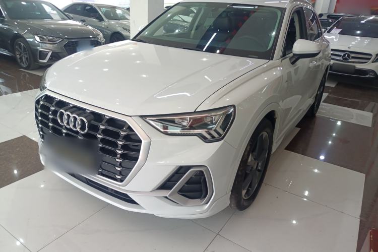 Used Audi Q3 2019 35 TFSI Fashion Dynamic Model