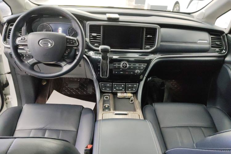 Used GAC Trumpchi M8 2020 Flagship Model 390T Deluxe Edition Center Console