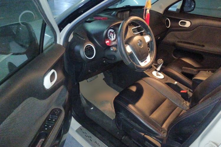 Used MG 3 2013 1.5L AMT Elite Edition Driver Seat