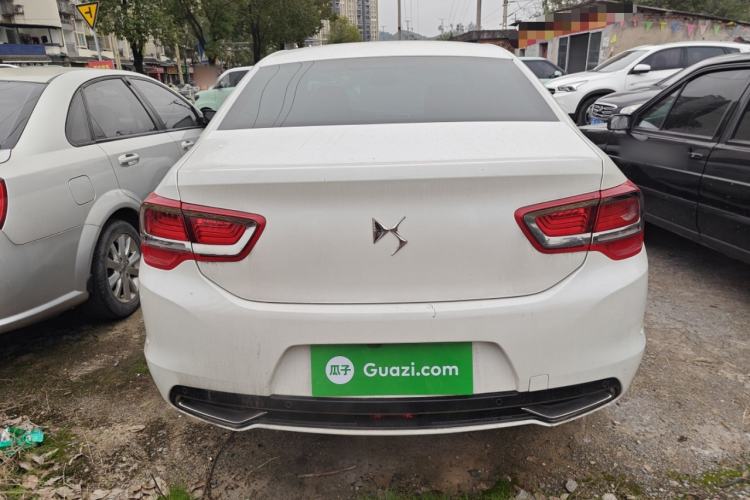 Used DS 5LS 2016 1.6T Luxury Edition THP160