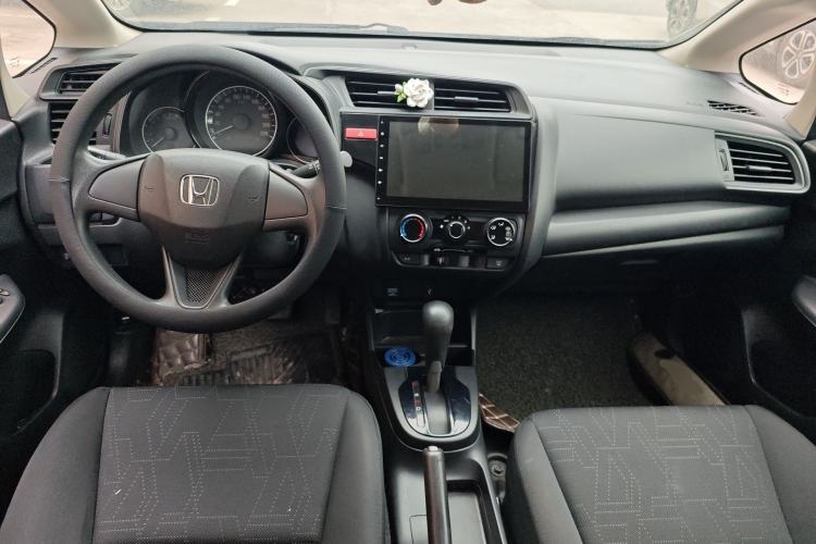 Used Honda Fit 2016 1.5L LXS CVT Comfort Sunroof Version Center Console