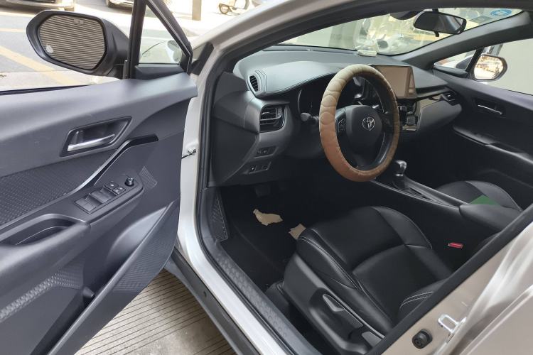 Used Toyota C-HR 2020 2.0L Comfort Edition
