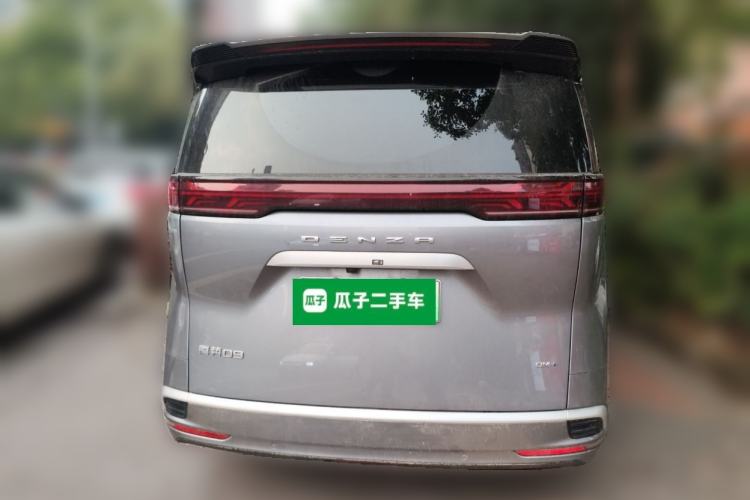 Used Denza D9 2024 DM-i 1050 Luxury Model