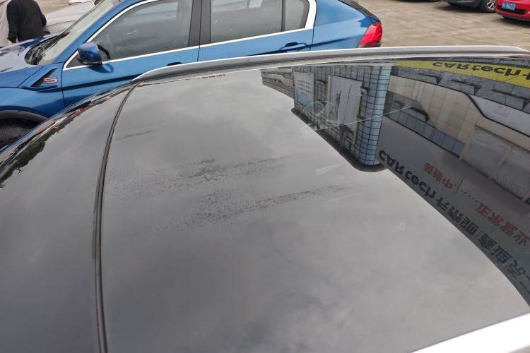 Used Wey VV5 2021 1.5T Two-Wheel Drive Color Pioneer
