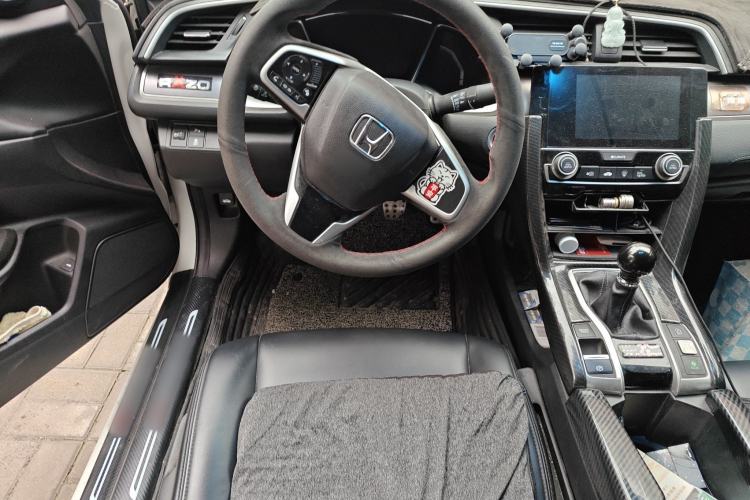 Used Honda Civic 2016 220TURBO Manual Luxury Edition