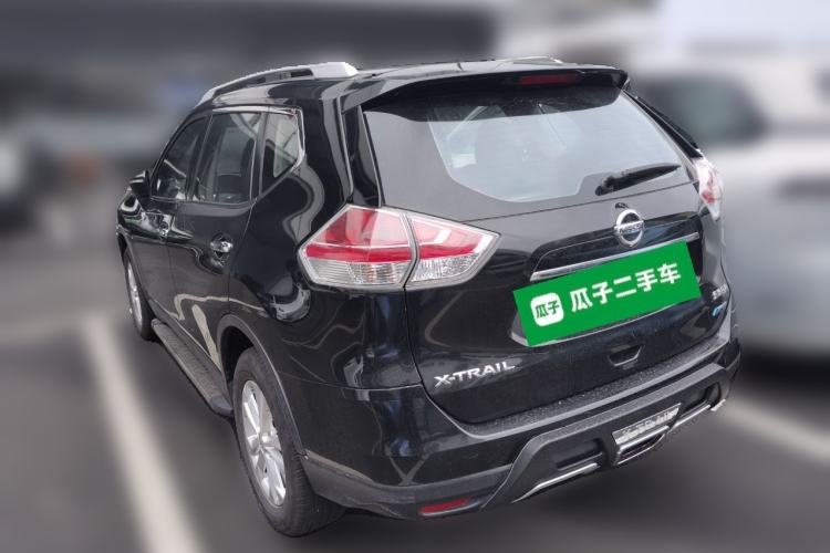 Used Nissan X-Trail 2015 2.0L CVT Comfort MAX Edition 2WD
