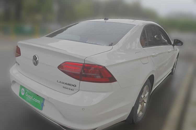 Used Volkswagen Lamando 2021 230TSI DSG Fashion Edition Rear Right 45 Deg