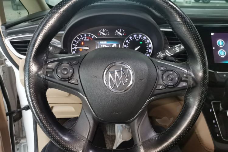 Used Buick GL8 2018 ES 28T Luxury Model China VI Standard Steering Wheel