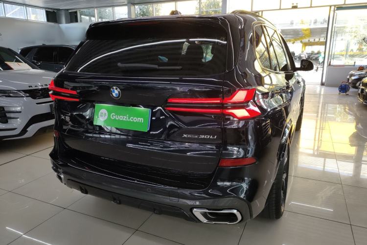 Used BMW X5 2023 xDrive 30Li Luxury M Sport Night Edition Package

