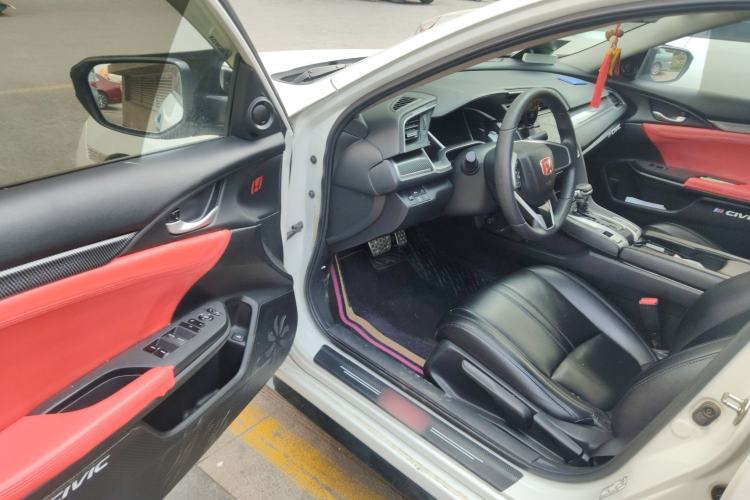 Used Honda Civic 2019 220TURBO CVT Dynamic Edition China VI Emission Standard