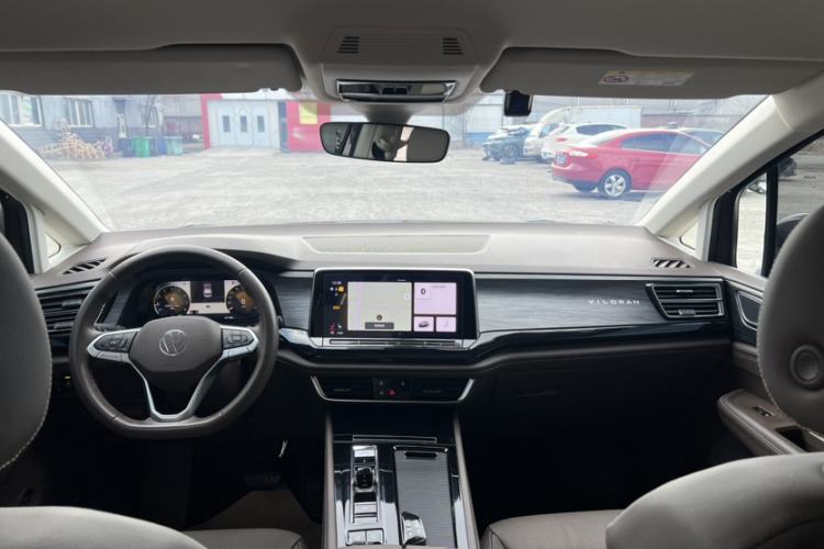 Used Volkswagen Viloran 2023 330TSI Luxury Edition