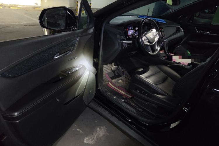 Used Cadillac XT5 2021 2.0T Two-Wheel Drive Luxury Version