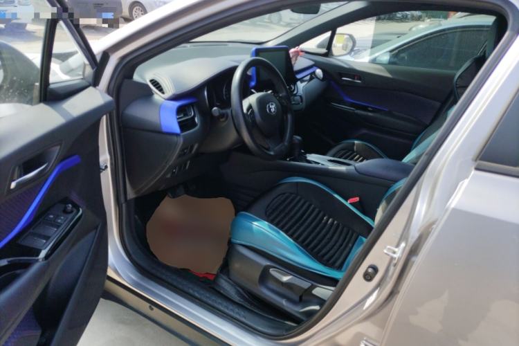 Used Toyota IZOA 2020 2.0L Enjoy Edition
