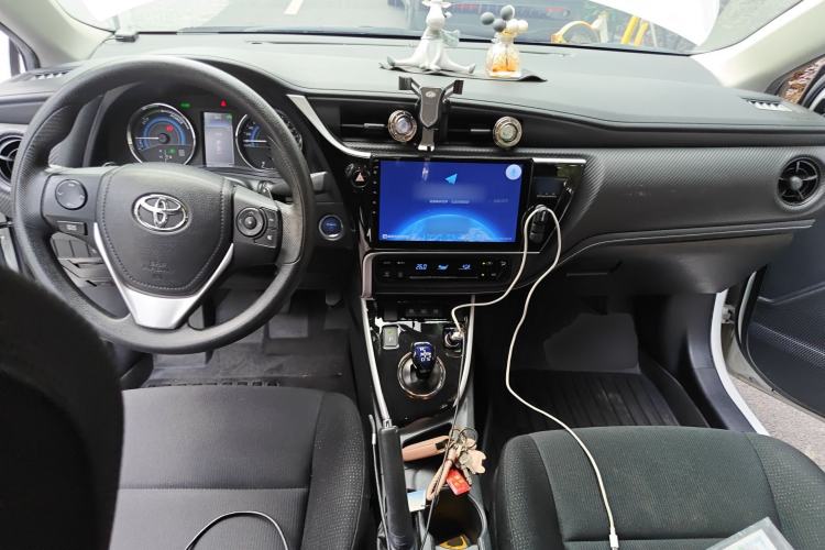 Used Toyota Levin 2017 Revised Dual-Engine 1.8H GS E-CVT Elite Sunroof Version China V Standard