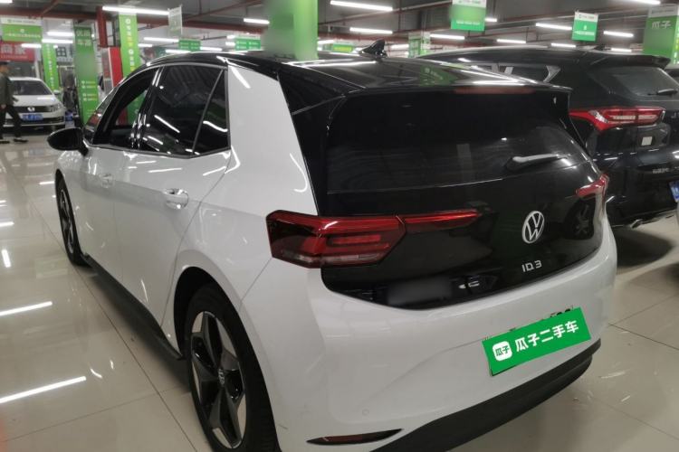 Used Volkswagen ID.3 2025 Revised Version Smart Edition Outstanding Grade Rear Left 45 Deg
