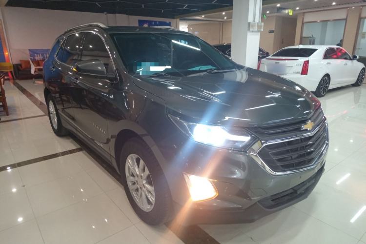 Used Chevrolet Equinox 2018 535T Automatic YuJie Edition Front Right 45 Deg