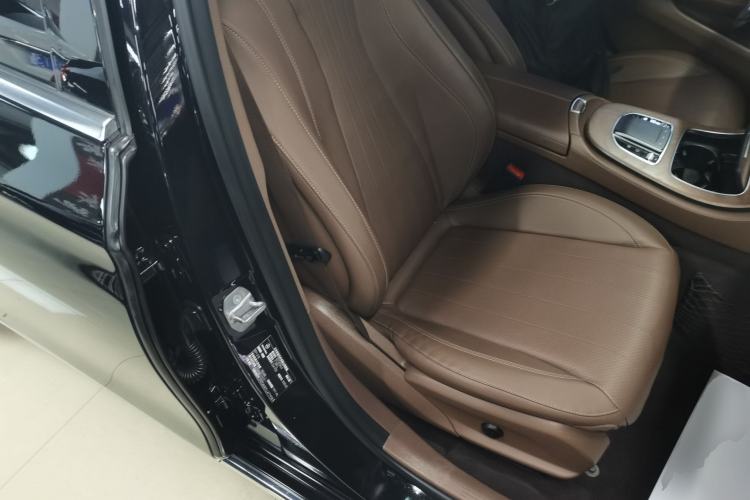 Used Mercedes-Benz E-Class 2020 E 300 L Luxury Model Right Front Seat