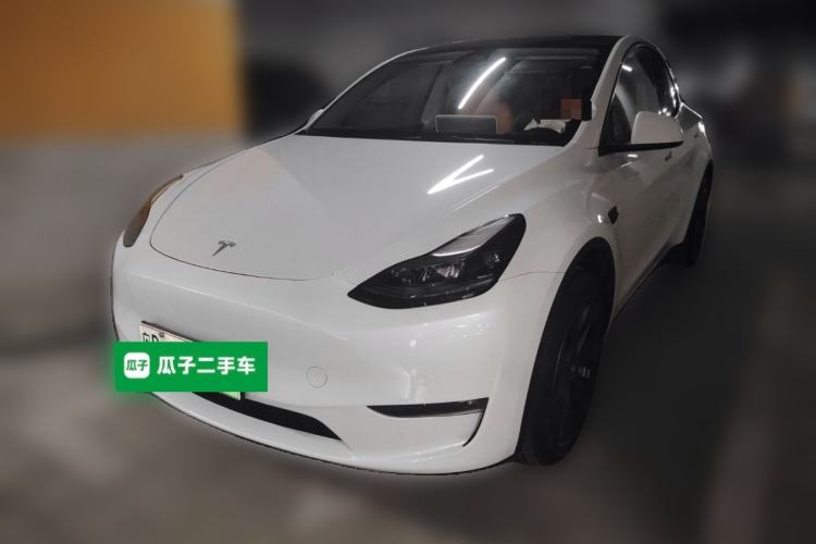 Used Tesla Model Y 2024 Long-Range All-Wheel-Drive Version