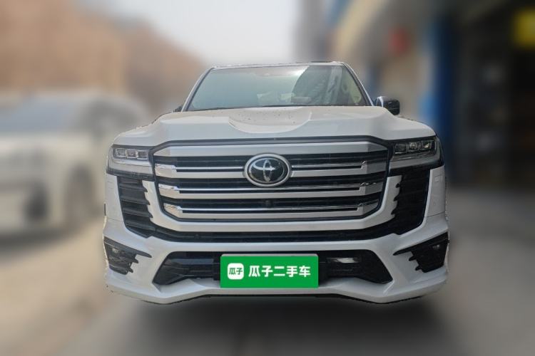 Used Toyota Land Cruiser 

