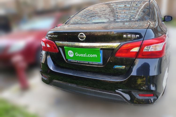 Used Nissan Sylphy 2019 1.6XV CVT Smart Connect Luxury Edition China VI Standard Rear