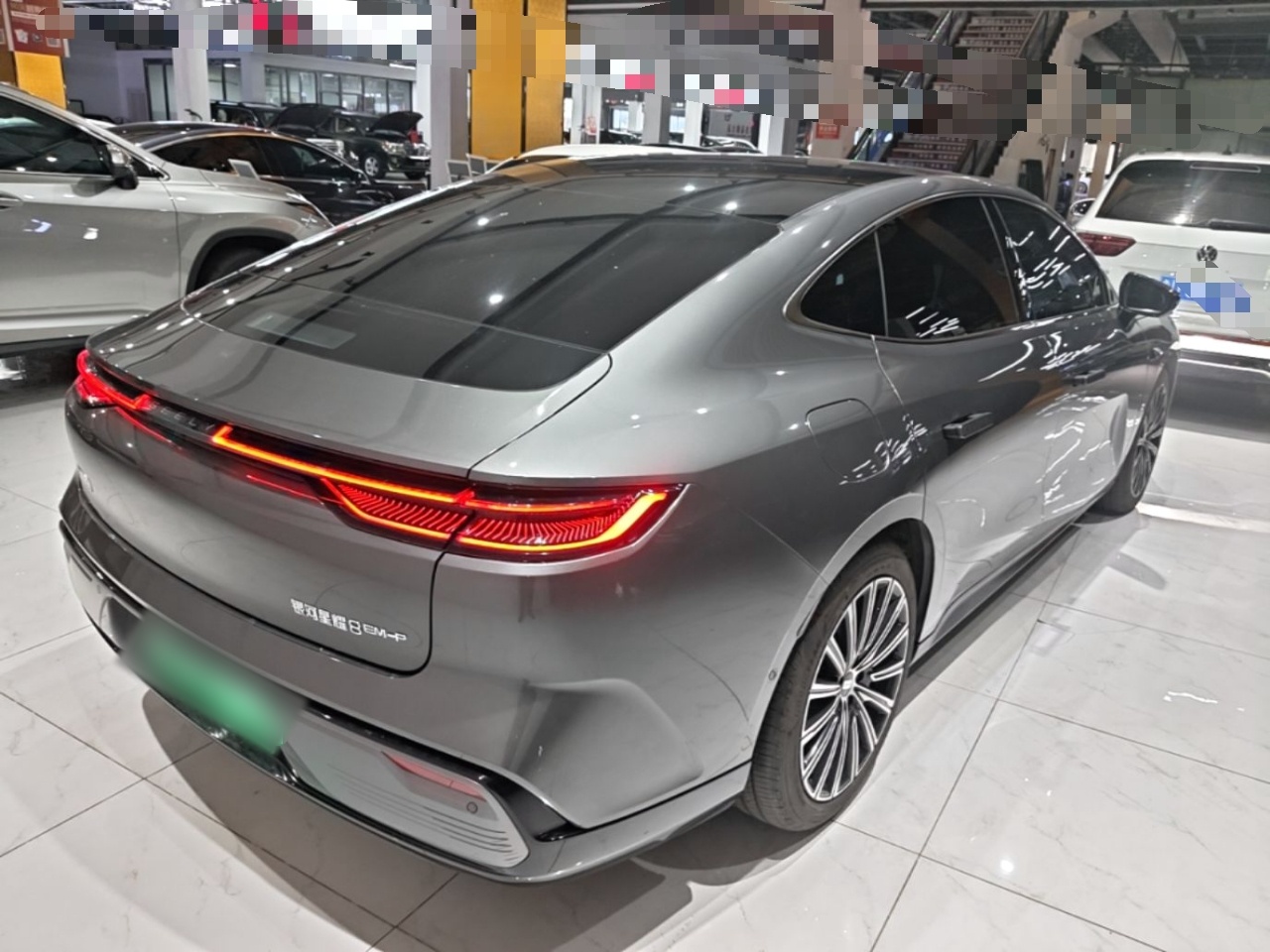 Geely Galaxy 8 2025 130km EM-P Starship Edition — снимка 6