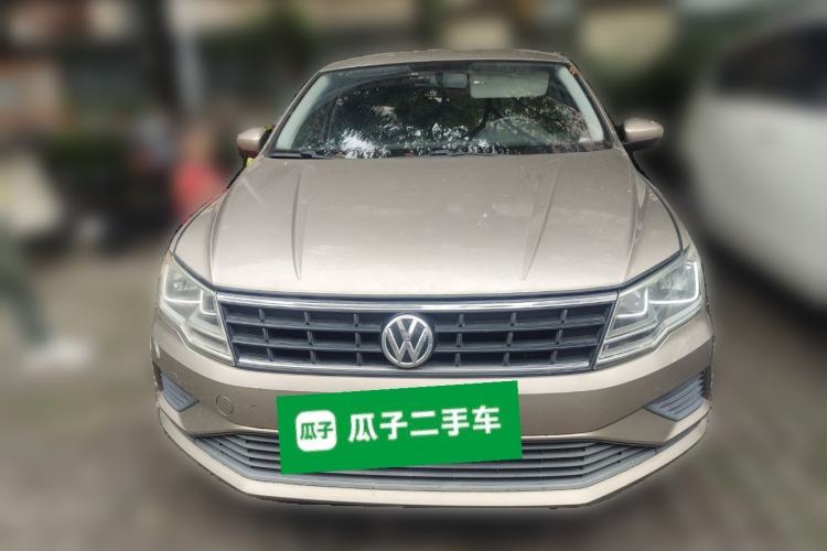 Used Volkswagen Jetta 2017 1.5L Automatic Fashion Model
