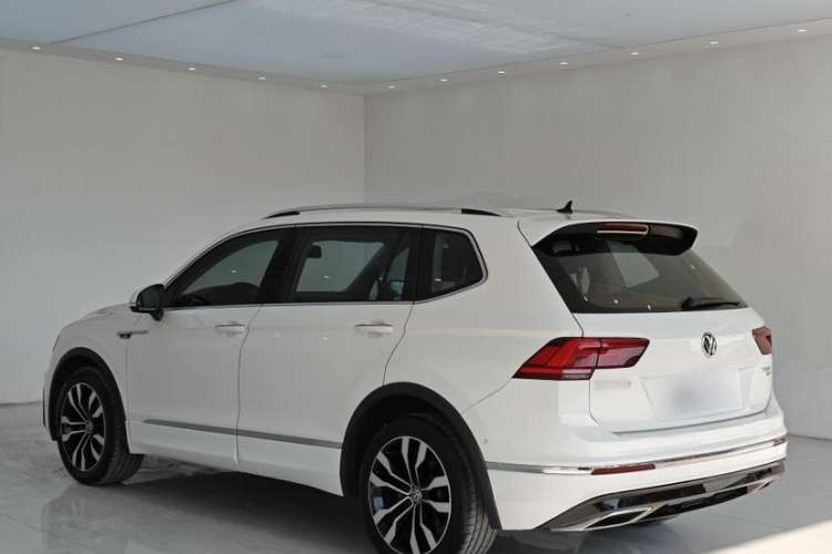 Used Volkswagen Tiguan L 2019 330TSI Automatic Two-Wheel Drive R-Line Flagship Edition China V Standard