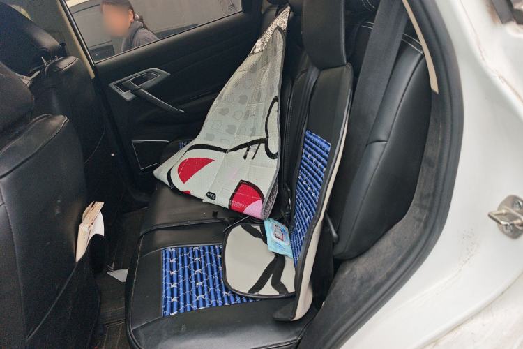 Used Geely Auto Emgrand X7 Sport 2016 2.0L Manual Smart Connect Version
