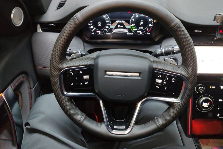 Used Land Rover Discovery Sport New Energy 2022 P300e Performance Tech Edition
