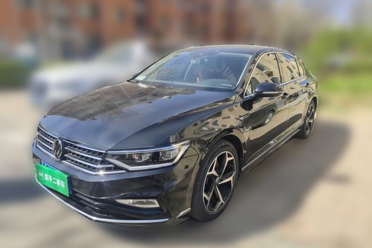 Used Volkswagen Magotan 2023 2 Million Units Commemorative Edition 330TSI DSG Luxury Version