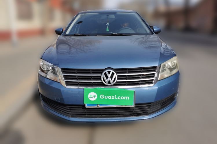 Used Volkswagen Lavida 2013 1.6L Manual Fashion Edition