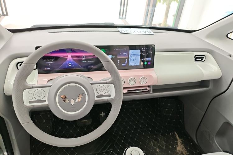 Used Wuling Air ev 2023 - Four Seats - Advanced Edition
