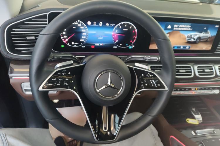 Used Mercedes-Benz GLE 2025 GLE 350 4MATIC Stylish Model
